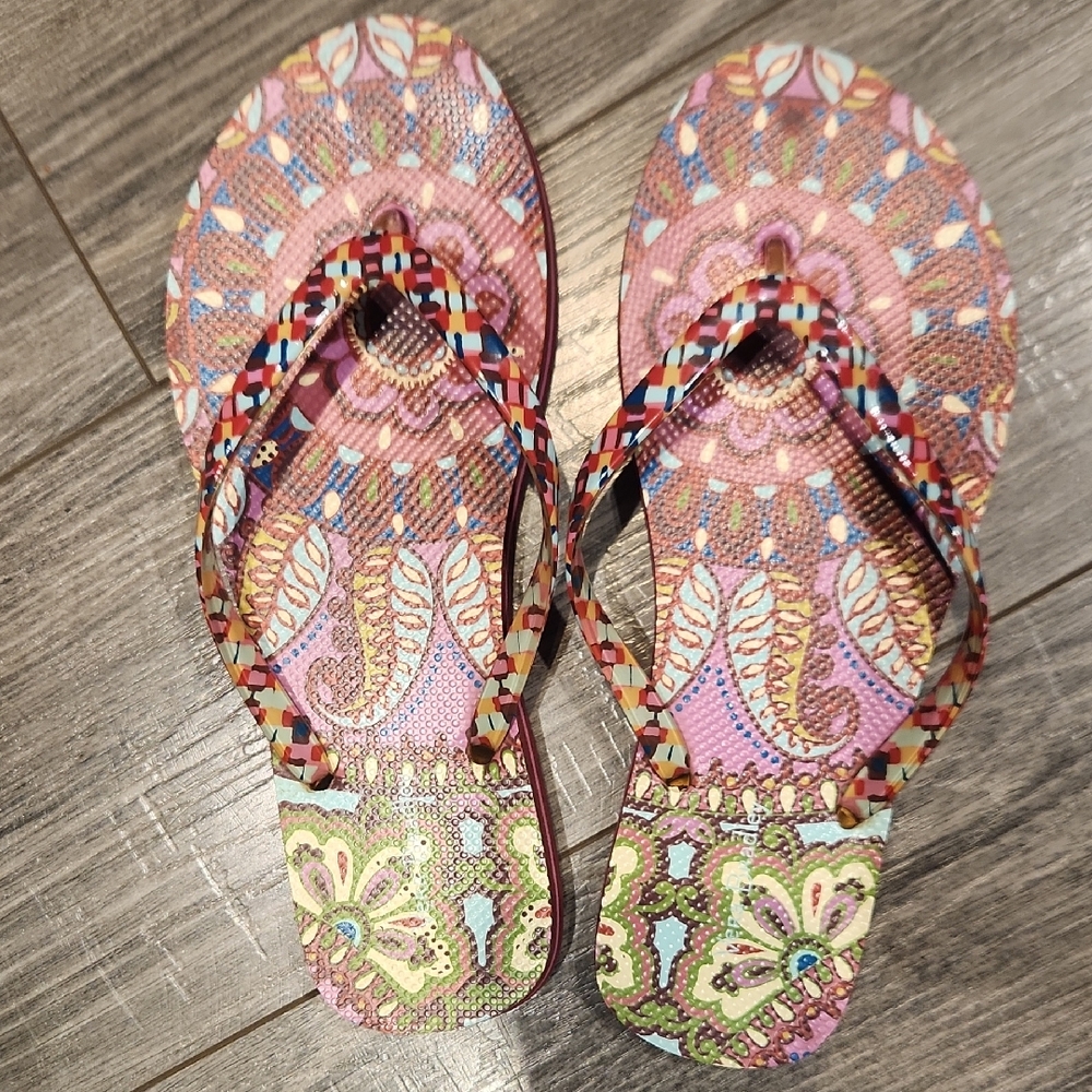 Vera Bradley Multi Colored Flip Flops Womens Sz 7-8